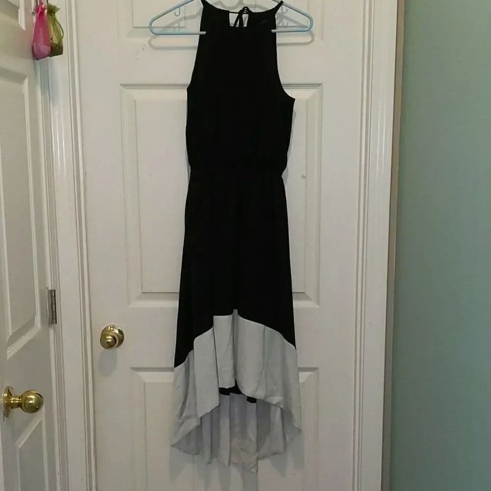 Banana Republic black, white high low dress Sz 0 NWOT